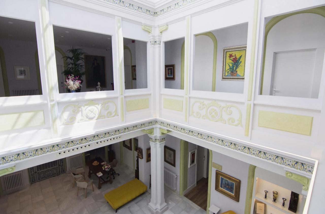 Hotel Oleum - Parking Gratuito Reserva Previa 4*