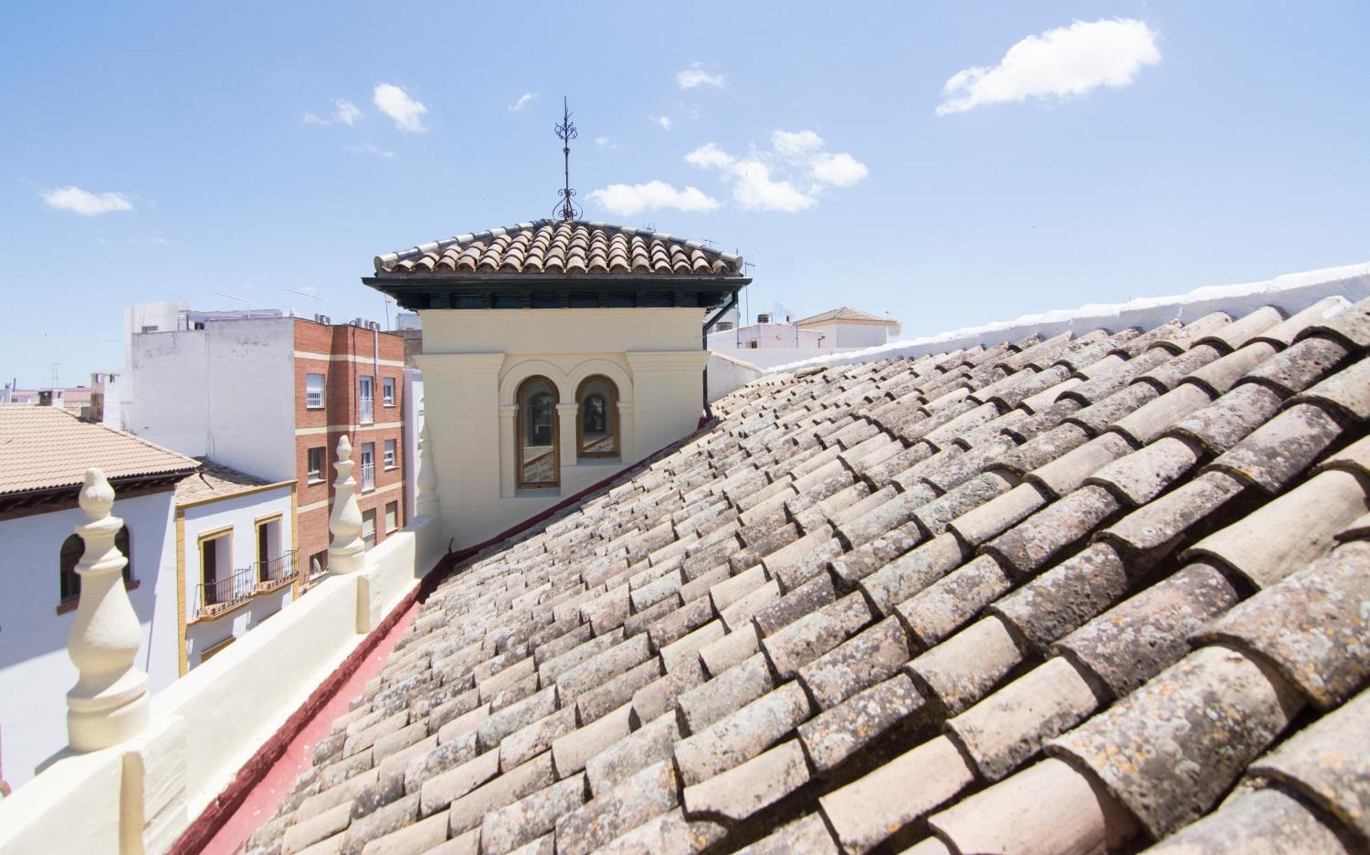 Oleum - Parking Gratuito Reserva Previa 4*