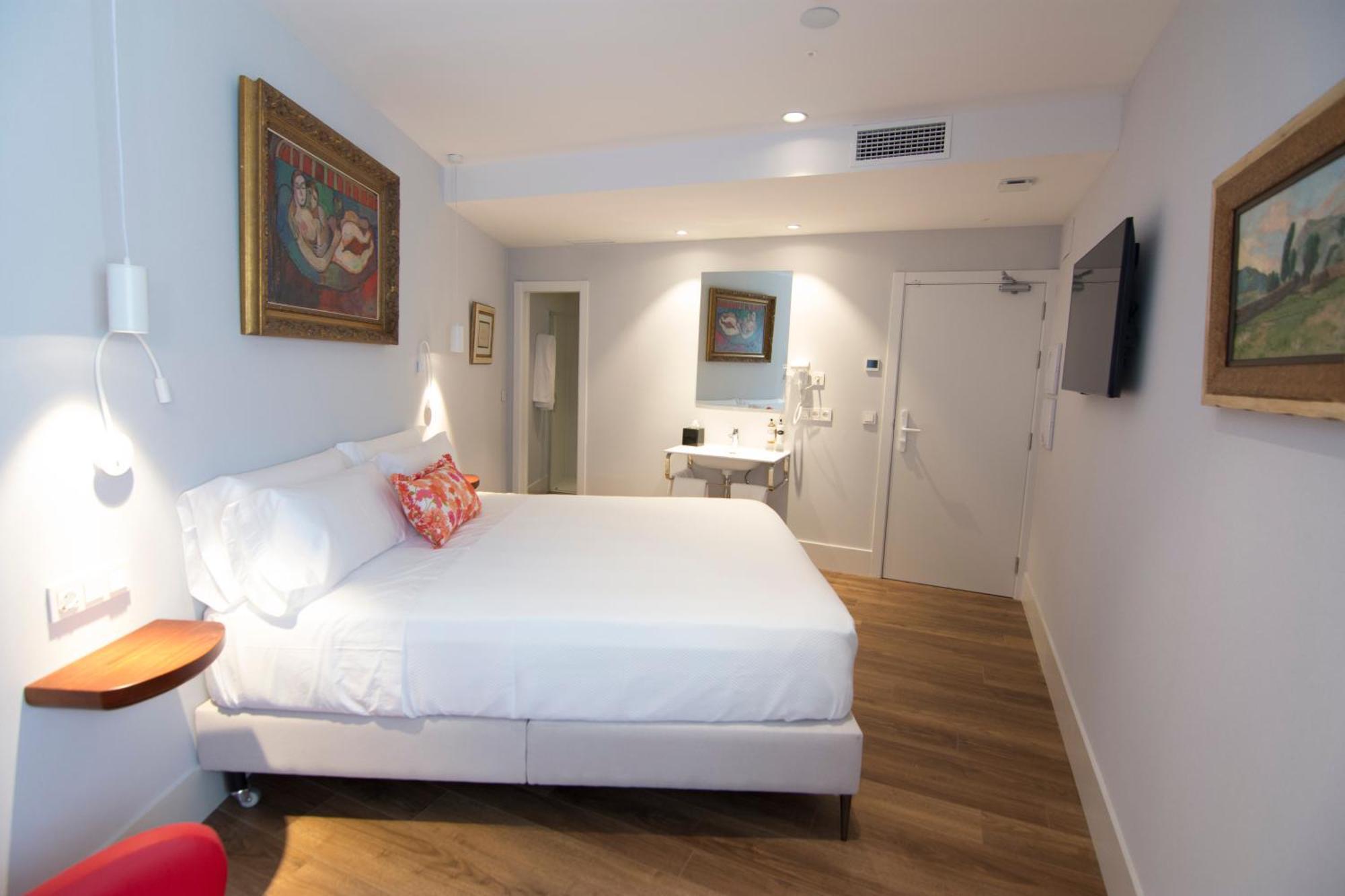 Oleum - Parking Gratuito Reserva Previa Hotel 4*
